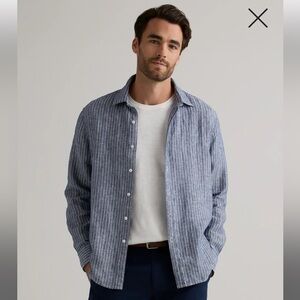 Quince 100% European Linen Relaxed Long Sleeve Shirt / Chambray Stripe / L